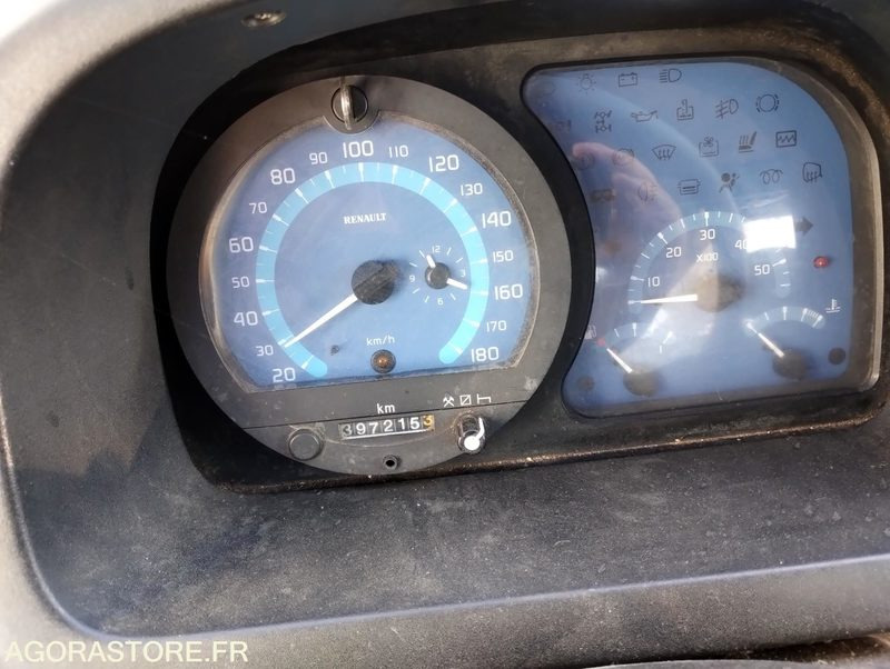 Camion 3.5t Hydrocureur Renault Mascott – équipement Huwer - Truck: picture 3 Camion 3.5t Hydrocureur Renault Mascott – équipement Huwer - Truck: picture 3