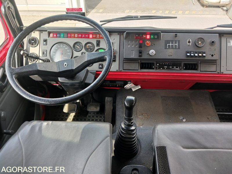 Fourgon incendie rural - 1997 - 30 515 km - Truck: picture 5 Fourgon incendie rural - 1997 - 30 515 km - Truck: picture 5