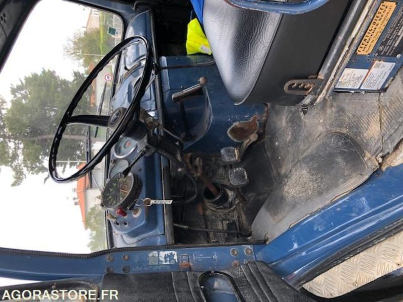 MERCEDES L 1918 PLATEAU GRUE - 128 000km - BON ETAT - NOMBREUX TRAVAUX EFFECTUES - Truck: picture 4 MERCEDES L 1918 PLATEAU GRUE - 128 000km - BON ETAT - NOMBREUX TRAVAUX EFFECTUES - Truck: picture 4