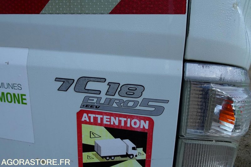 Mitsubishi Fuso - Truck: picture 3 Mitsubishi Fuso - Truck: picture 3