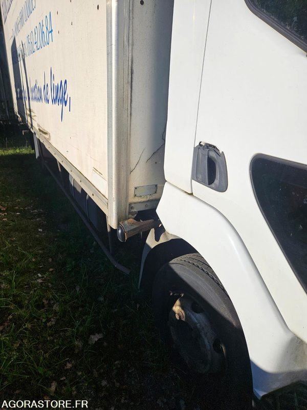 PL-RENAULT MIDLUM- 407653Km-2005 8517SC65 - Truck: picture 2 PL-RENAULT MIDLUM- 407653Km-2005 8517SC65 - Truck: picture 2