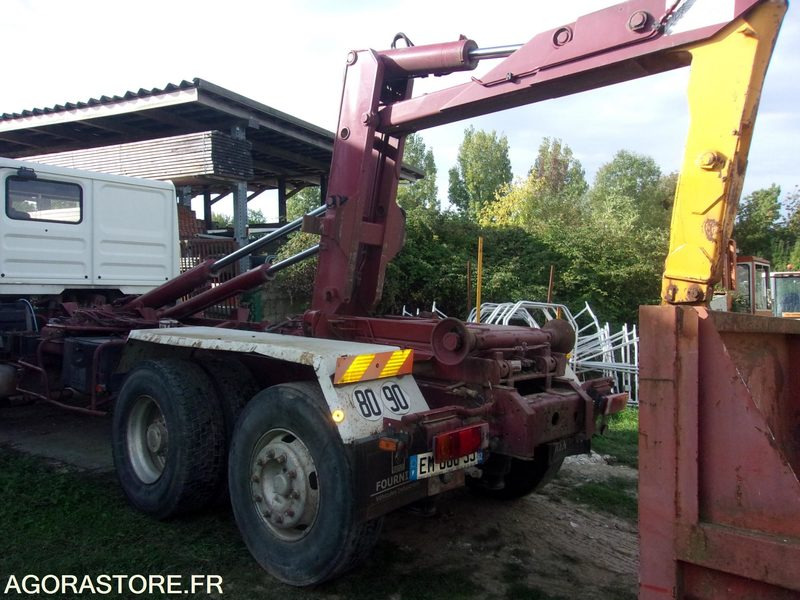 POLYBENNE 26 TONNE S RENAULT POLYBENNE - R385 - TI MAJOR / 657 000 KM - Truck: picture 2 POLYBENNE 26 TONNE S RENAULT POLYBENNE - R385 - TI MAJOR / 657 000 KM - Truck: picture 2