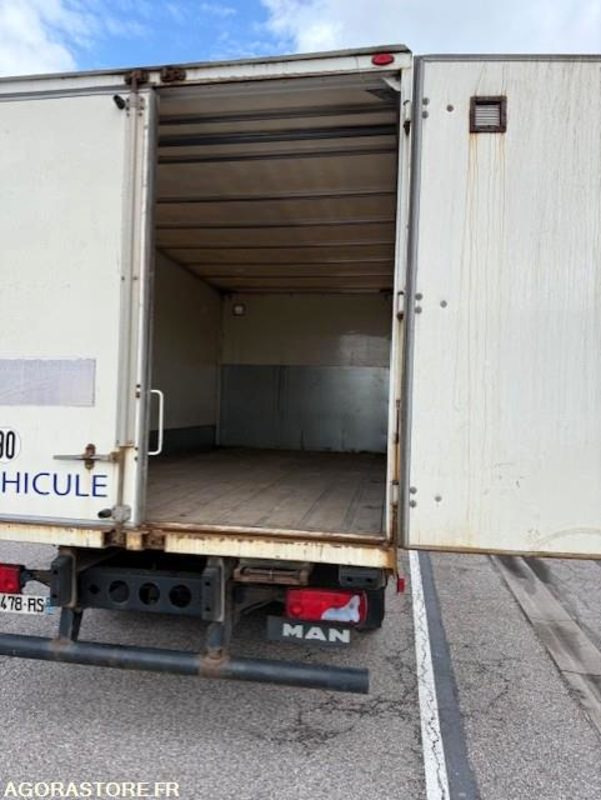 PORTEUR ROUTIER - MAN TGM 250 - Ex Véhicule Ecole - Parc 3804 - Truck: picture 4 PORTEUR ROUTIER - MAN TGM 250 - Ex Véhicule Ecole - Parc 3804 - Truck: picture 4