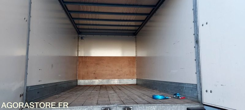 PORTEUR ROUTIER - MIDLUM 220-15 - 3763 - 190000 KMS - - Truck: picture 4 PORTEUR ROUTIER - MIDLUM 220-15 - 3763 - 190000 KMS - - Truck: picture 4