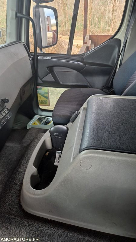 Porteur frigo Volvo FE 260 - Truck: picture 5 Porteur frigo Volvo FE 260 - Truck: picture 5