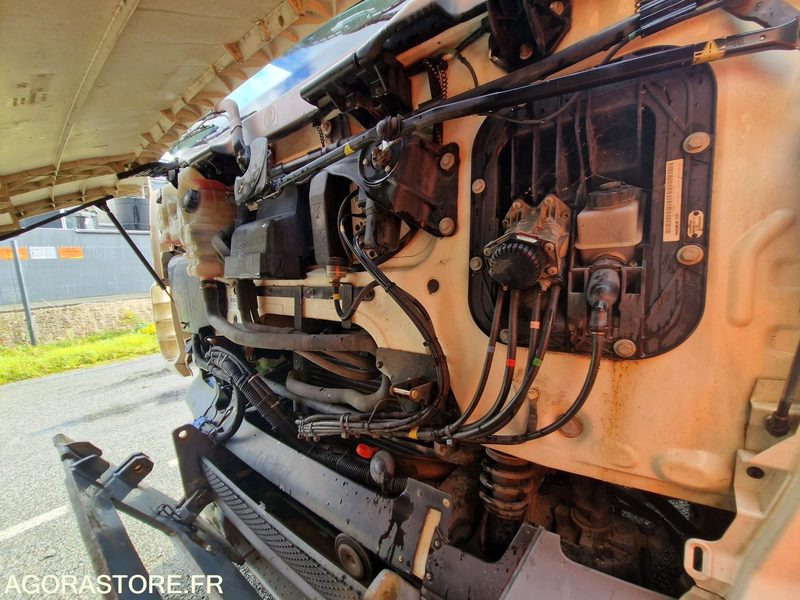 Truck Porteur tribenne grue Daf LF55 220 -227727-2006 - BQ086KY: picture 8 Truck Porteur tribenne grue Daf LF55 220 -227727-2006 - BQ086KY: picture 8