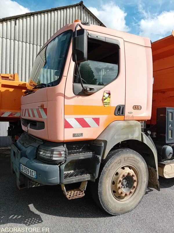 Renault Kerax - 2002 - 127829 kms - Truck: picture 2 Renault Kerax - 2002 - 127829 kms - Truck: picture 2
