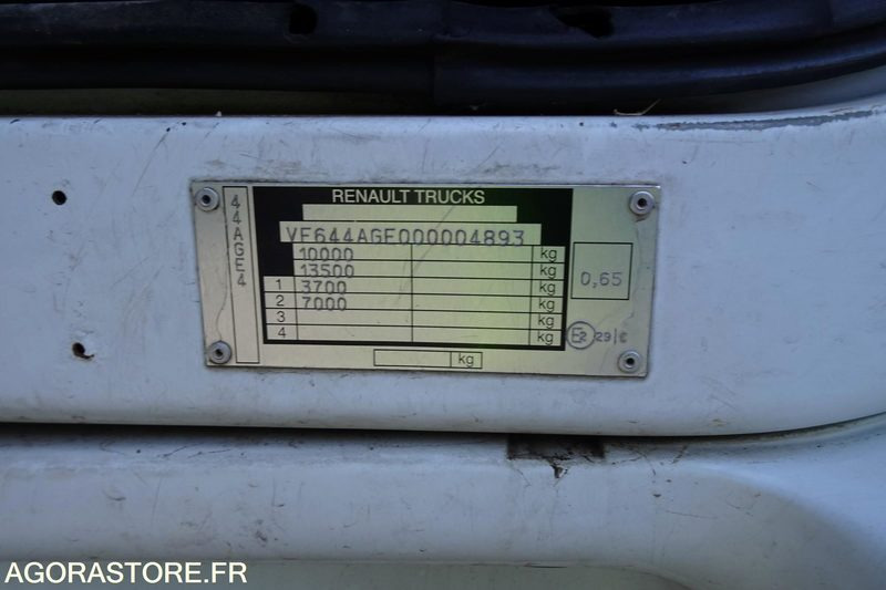Renault Midlum 220 DXI - Truck: picture 5 Renault Midlum 220 DXI - Truck: picture 5