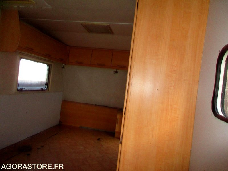 CARAVANE PRESTIGE double essieux - Van: picture 4 CARAVANE PRESTIGE double essieux - Van: picture 4
