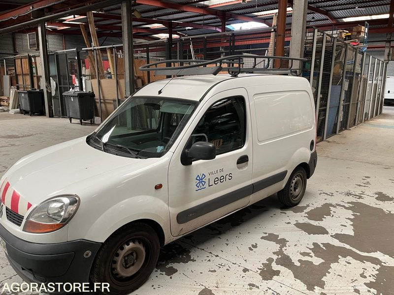 Renault Kangoo 1.2 essence année 2004 162825 kms - Van: picture 2 Renault Kangoo 1.2 essence année 2004 162825 kms - Van: picture 2