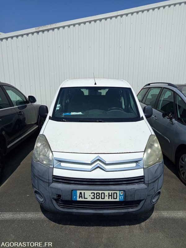 Véhicule utilitaire CITROËN Berlingo - Small van: picture 1 Véhicule utilitaire CITROËN Berlingo - Small van: picture 1