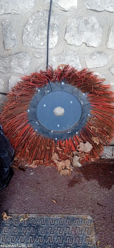 Balayeuse désherbeuse deneigeuse COCHET type GECKO automotrice 27 heures 2021 - Road sweeper: picture 5 Balayeuse désherbeuse deneigeuse COCHET type GECKO automotrice 27 heures 2021 - Road sweeper: picture 5