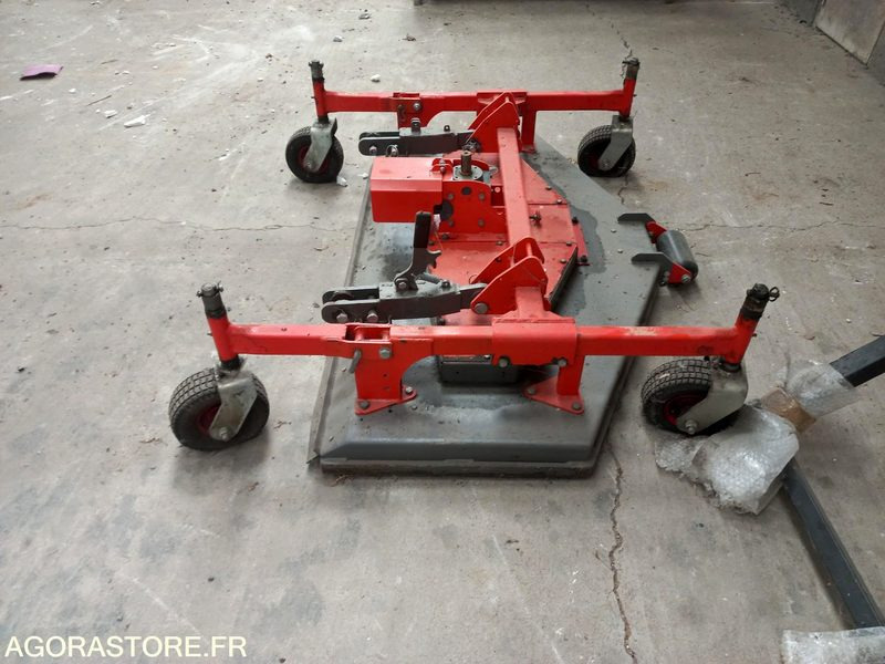 Coupe de tondeuse mulchng Morgneux TMC 150 fixation Kubota - Garden mower: picture 2 Coupe de tondeuse mulchng Morgneux TMC 150 fixation Kubota - Garden mower: picture 2