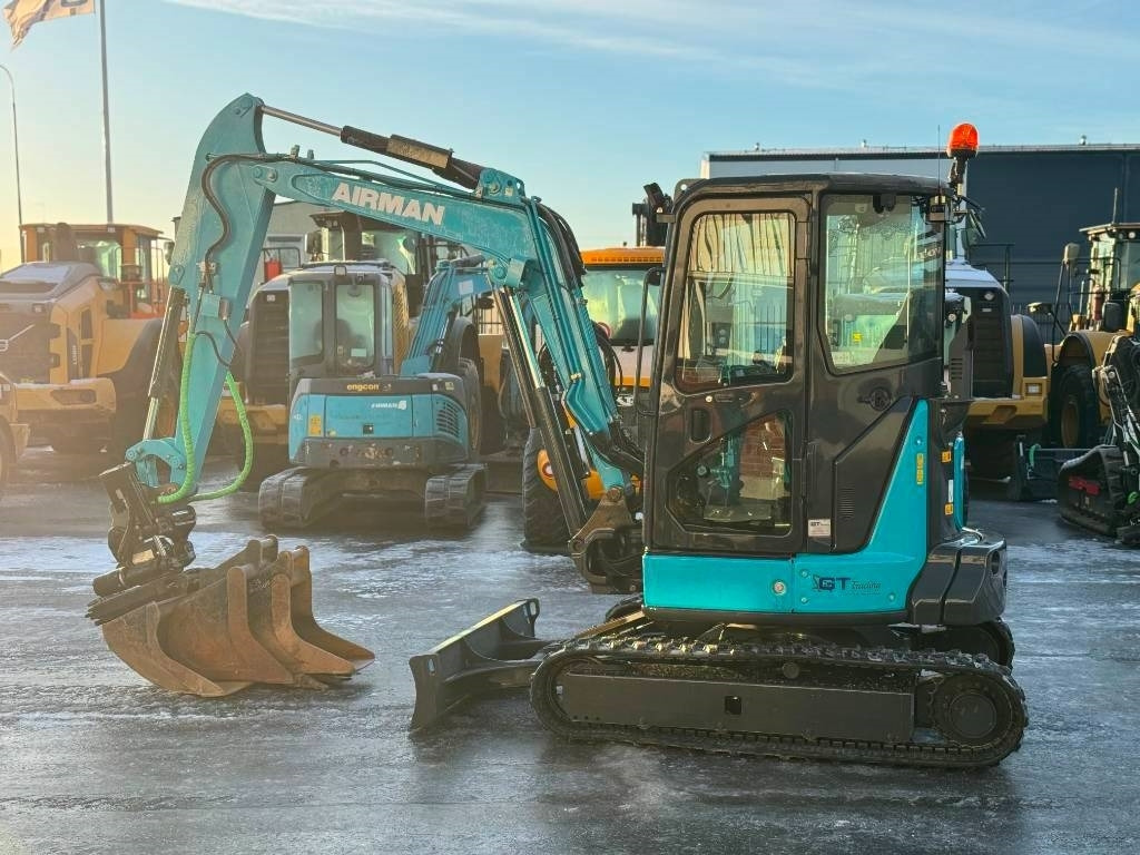 Mini excavator Airman AX 38 U-6: picture 6