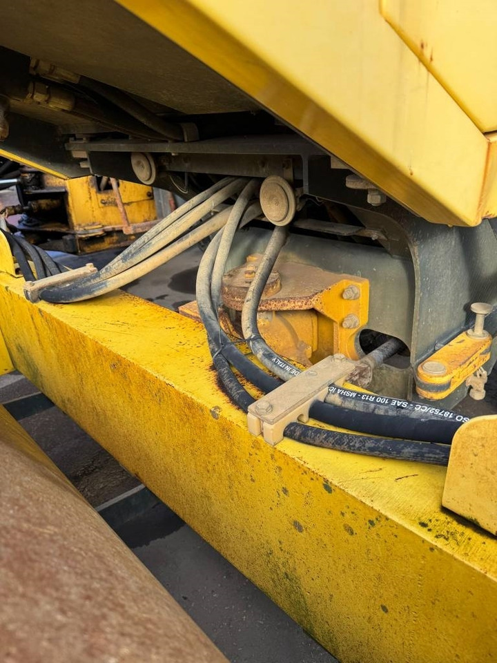 Bomag D177D-3 - Compactor: picture 2 Bomag D177D-3 - Compactor: picture 2