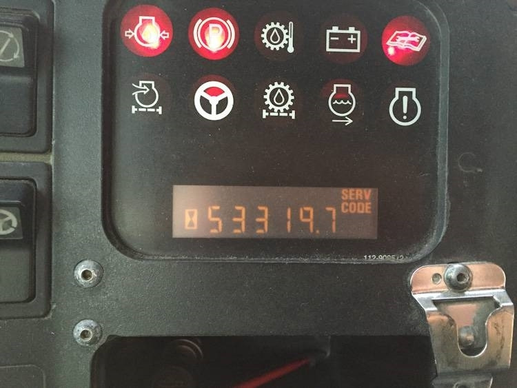 Rigid dumper/ Rock truck CAT 775 D: picture 15 Rigid dumper/ Rock truck CAT 775 D: picture 15