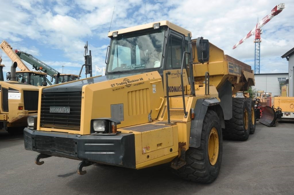 Komatsu HM300-1 - Articulated dumper: picture 3 Komatsu HM300-1 - Articulated dumper: picture 3