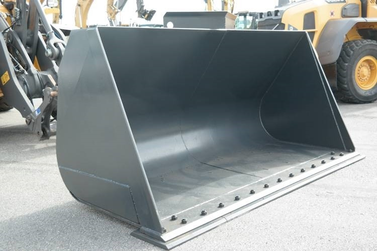 Raukoda 4,5 Kubik - Loader bucket: picture 1 Raukoda 4,5 Kubik - Loader bucket: picture 1