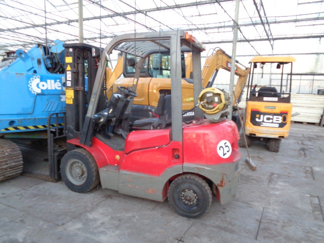 HELI 2.5 tons - LPG forklift: picture 2 HELI 2.5 tons - LPG forklift: picture 2