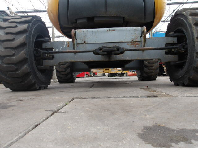 Haulotte HA16SPX 4WD - Articulated boom: picture 3 Haulotte HA16SPX 4WD - Articulated boom: picture 3