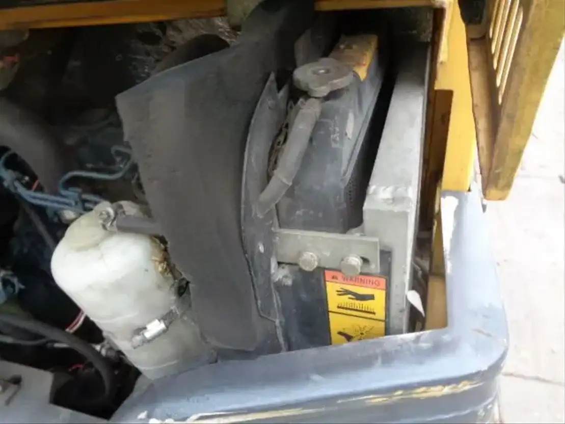 Yuchai YC15-8 - Mini excavator: picture 3 Yuchai YC15-8 - Mini excavator: picture 3
