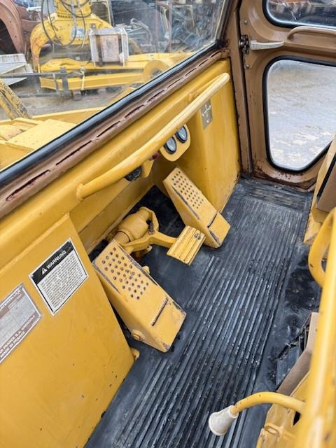 CAT 943 - Wheel loader: picture 5 CAT 943 - Wheel loader: picture 5