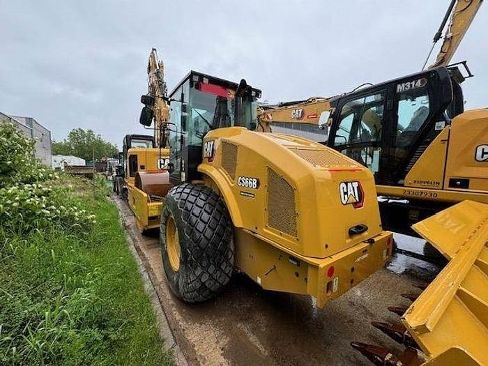 CAT CS 66B - Compactor: picture 3 CAT CS 66B - Compactor: picture 3