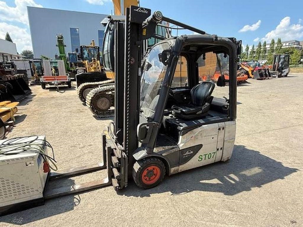 Linde E16-02 - Electric forklift: picture 1 Linde E16-02 - Electric forklift: picture 1