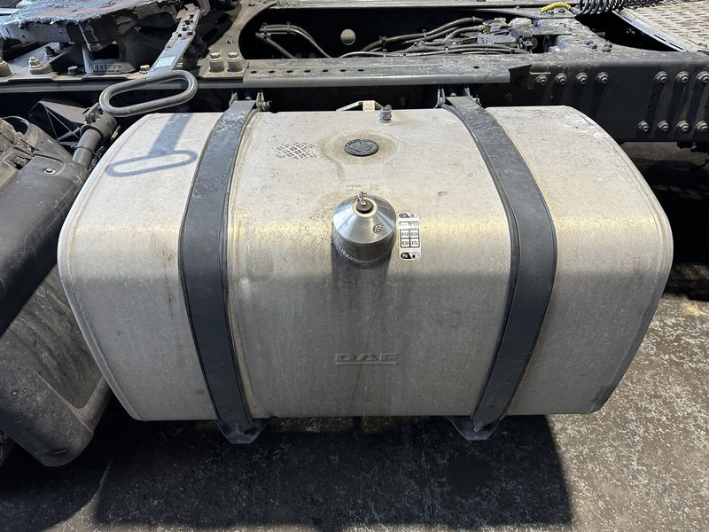 DAF 430L - Fuel tank for Truck: picture 1 DAF 430L - Fuel tank for Truck: picture 1