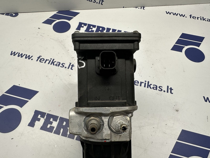 DAF AdBlue pump - Exhaust system for Truck: picture 3 DAF AdBlue pump - Exhaust system for Truck: picture 3