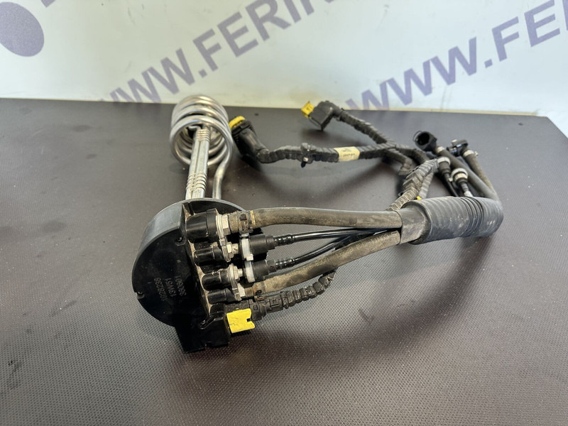 DAF AdBlue pump - Exhaust system for Truck: picture 2 DAF AdBlue pump - Exhaust system for Truck: picture 2