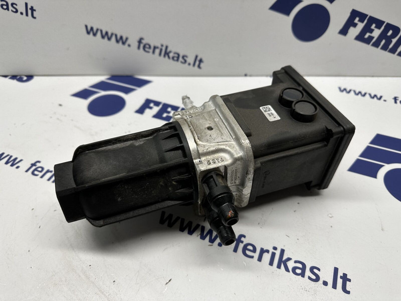DAF AdBlue pump - Exhaust system for Truck: picture 1 DAF AdBlue pump - Exhaust system for Truck: picture 1
