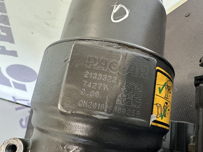 DAF XF106 - Fuel filter for Truck: picture 4 DAF XF106 - Fuel filter for Truck: picture 4