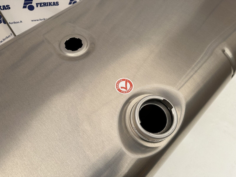 MAN - Fuel tank for Truck: picture 4 MAN - Fuel tank for Truck: picture 4