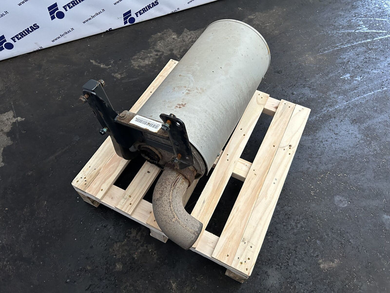 MAN exhaust catalyst, silencer - Catalytic converter for Truck: picture 2 MAN exhaust catalyst, silencer - Catalytic converter for Truck: picture 2