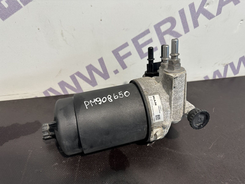 MAN fuel filter housing - Fuel filter for Truck: picture 1 MAN fuel filter housing - Fuel filter for Truck: picture 1