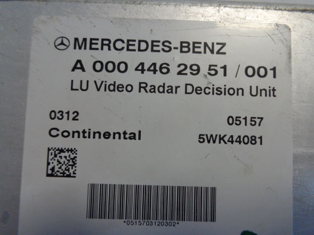 Mercedes-Benz LU video radar decision unit 0004462951 fully working "WORLDWIDE - ECU for Truck: picture 3 Mercedes-Benz LU video radar decision unit 0004462951 fully working "WORLDWIDE - ECU for Truck: picture 3