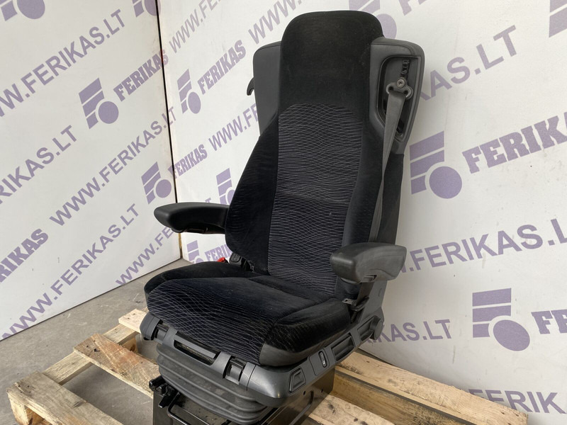 Mercedes-Benz MP4 actros - Seat for Truck: picture 1 Mercedes-Benz MP4 actros - Seat for Truck: picture 1