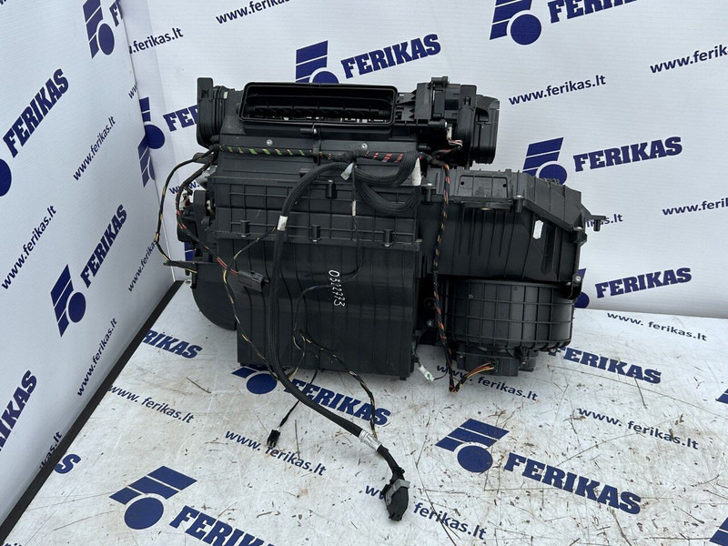 Mercedes-Benz air conditionioning heater system - Heating/ Ventilation: picture 2 Mercedes-Benz air conditionioning heater system - Heating/ Ventilation: picture 2