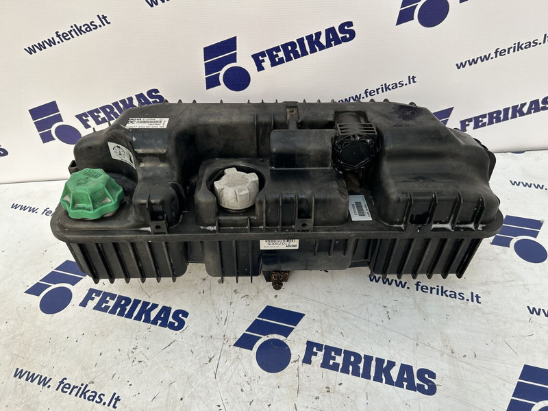Mercedes-Benz expansion tank - Expansion tank for Truck: picture 1 Mercedes-Benz expansion tank - Expansion tank for Truck: picture 1