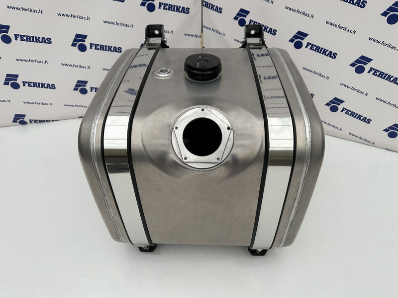 Onbekend  - Hydraulic tank for Truck: picture 1 Onbekend  - Hydraulic tank for Truck: picture 1