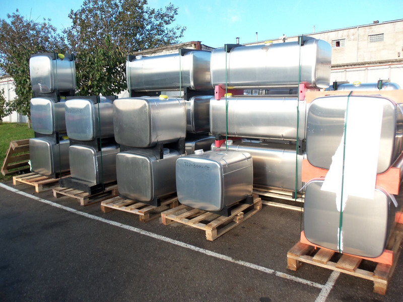 Renault / Volvo Complete aluminum fuel tank new or used 690L - 175cm, wi - Fuel tank for Truck: picture 5 Renault / Volvo Complete aluminum fuel tank new or used 690L - 175cm, wi - Fuel tank for Truck: picture 5