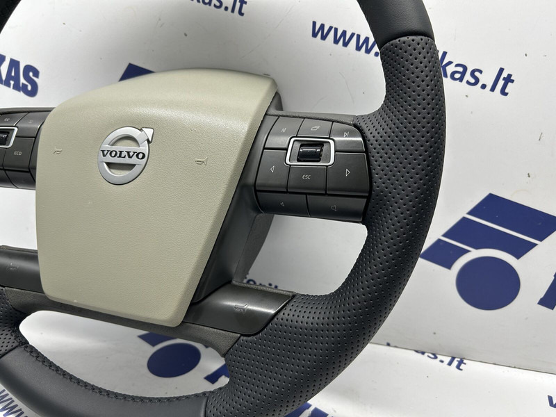 Volvo refurbished steering wheel - Steering wheel for Truck: picture 4 Volvo refurbished steering wheel - Steering wheel for Truck: picture 4