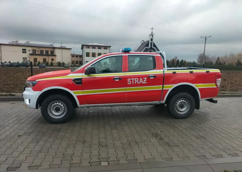 Ford Ranger 4x4 2.0 TDCI Straż strażacki pożarniczy ratowniczy pickup (Amarok, Navara, L200, Hilux) - Pickup truck: picture 1 Ford Ranger 4x4 2.0 TDCI Straż strażacki pożarniczy ratowniczy pickup (Amarok, Navara, L200, Hilux) - Pickup truck: picture 1