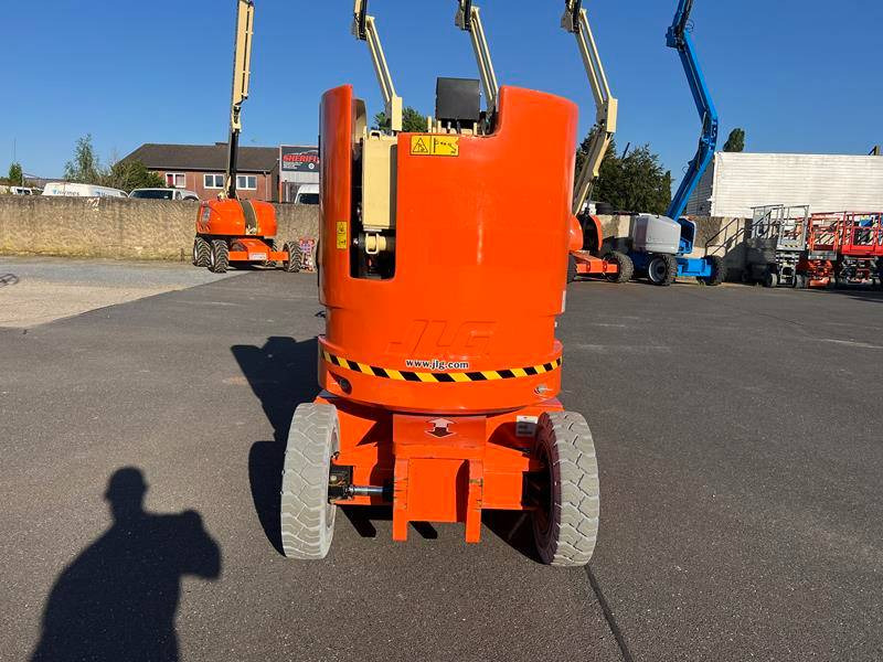 JLG E300 AJP elektro 11m (1791) - Articulated boom: picture 3 JLG E300 AJP elektro 11m (1791) - Articulated boom: picture 3