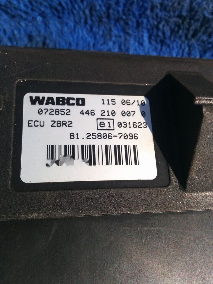 MAN WABCO ECU ZBR2 / 81.25806.7096. 4462100070 MAN CYTI - ECU for Bus: picture 4 MAN WABCO ECU ZBR2 / 81.25806.7096. 4462100070 MAN CYTI - ECU for Bus: picture 4