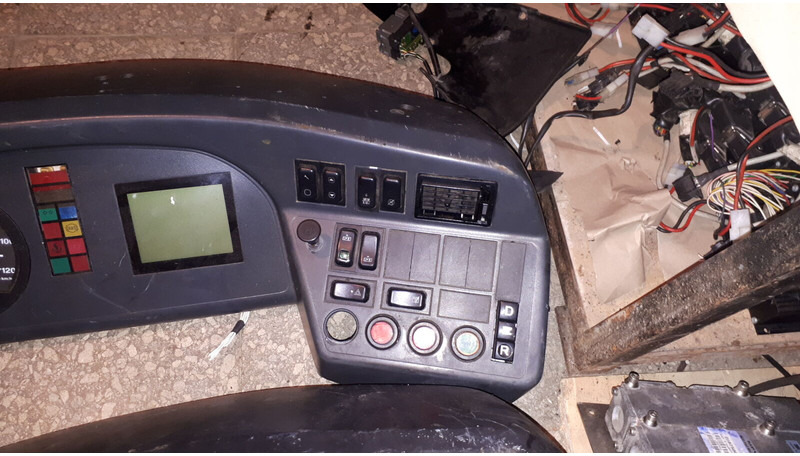 Mercedes-Benz D-78052VS - Dashboard: picture 5 Mercedes-Benz D-78052VS - Dashboard: picture 5