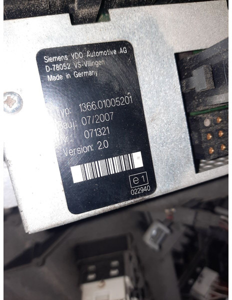 Mercedes-Benz D-78052VS - Dashboard: picture 3 Mercedes-Benz D-78052VS - Dashboard: picture 3