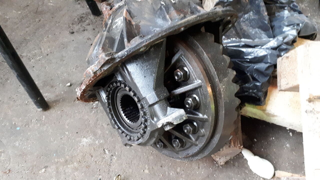 Scania R660 - 2.92 .\3.07 \3.80 \3.50 \4.22/ 4.88/. 5.57 Scania - Differential gear for Bus: picture 4 Scania R660 - 2.92 .\3.07 \3.80 \3.50 \4.22/ 4.88/. 5.57 Scania - Differential gear for Bus: picture 4