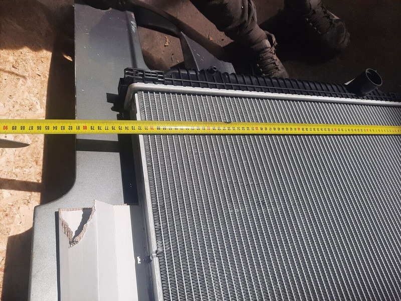 Scania man - Radiator: picture 2 Scania man - Radiator: picture 2